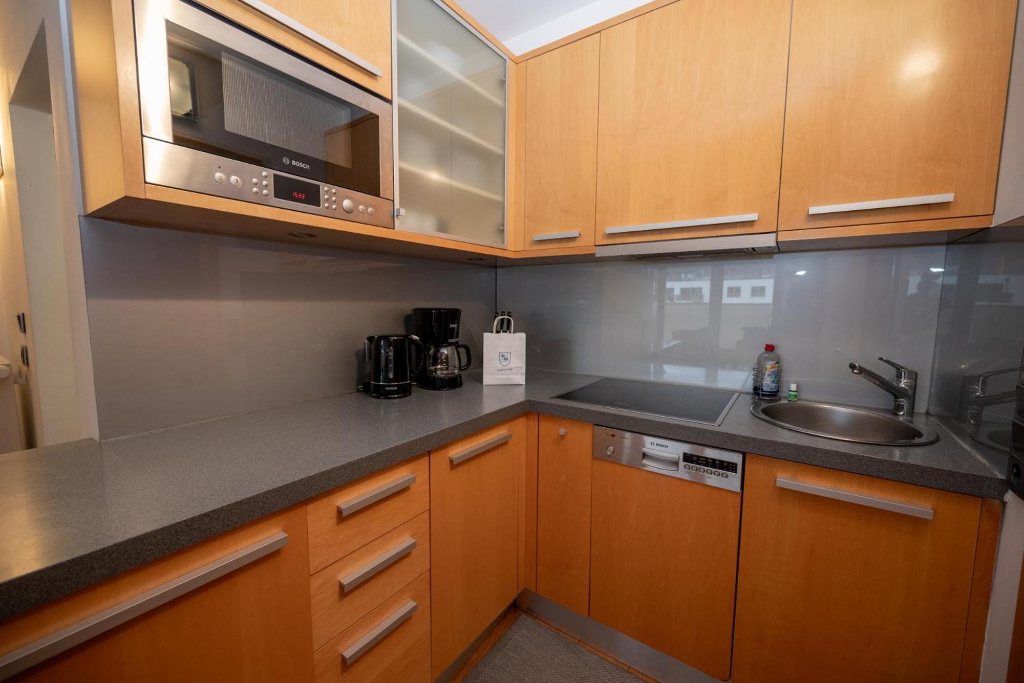 Appartementhaus Zell City By All In One Apartments Zell am See Exterior foto